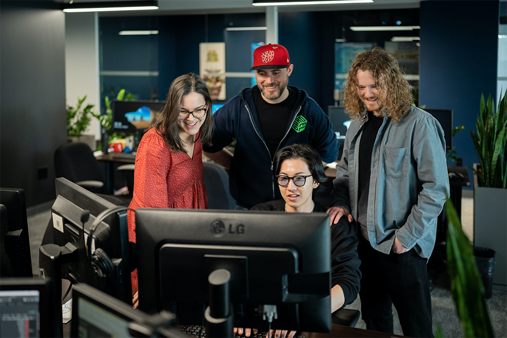  El equipo Bardeliano trabajando en Harmony